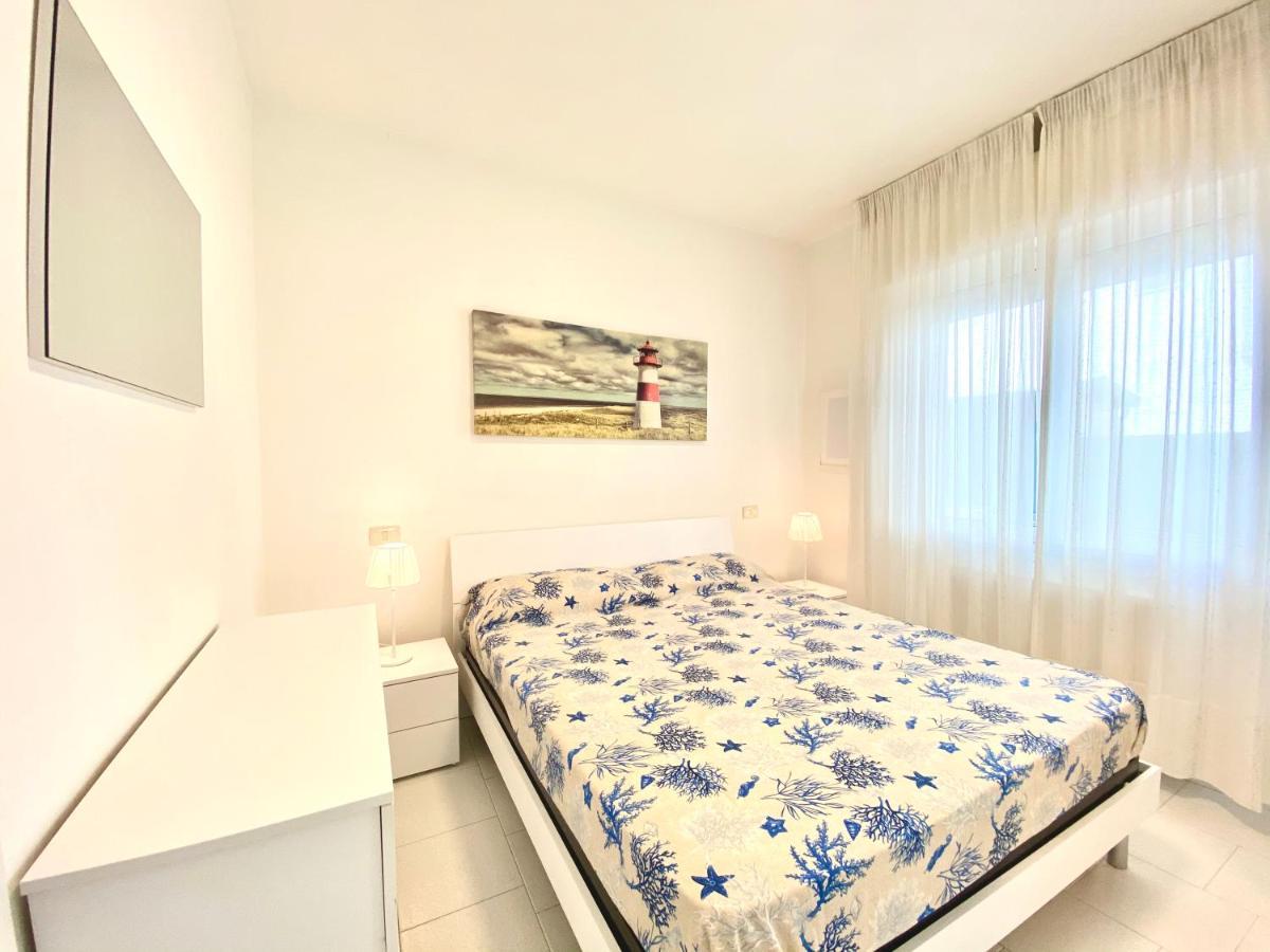 Appartamenti Cristina Carraro Immobiliare - Family Apartments Lido di Jesolo Exterior foto